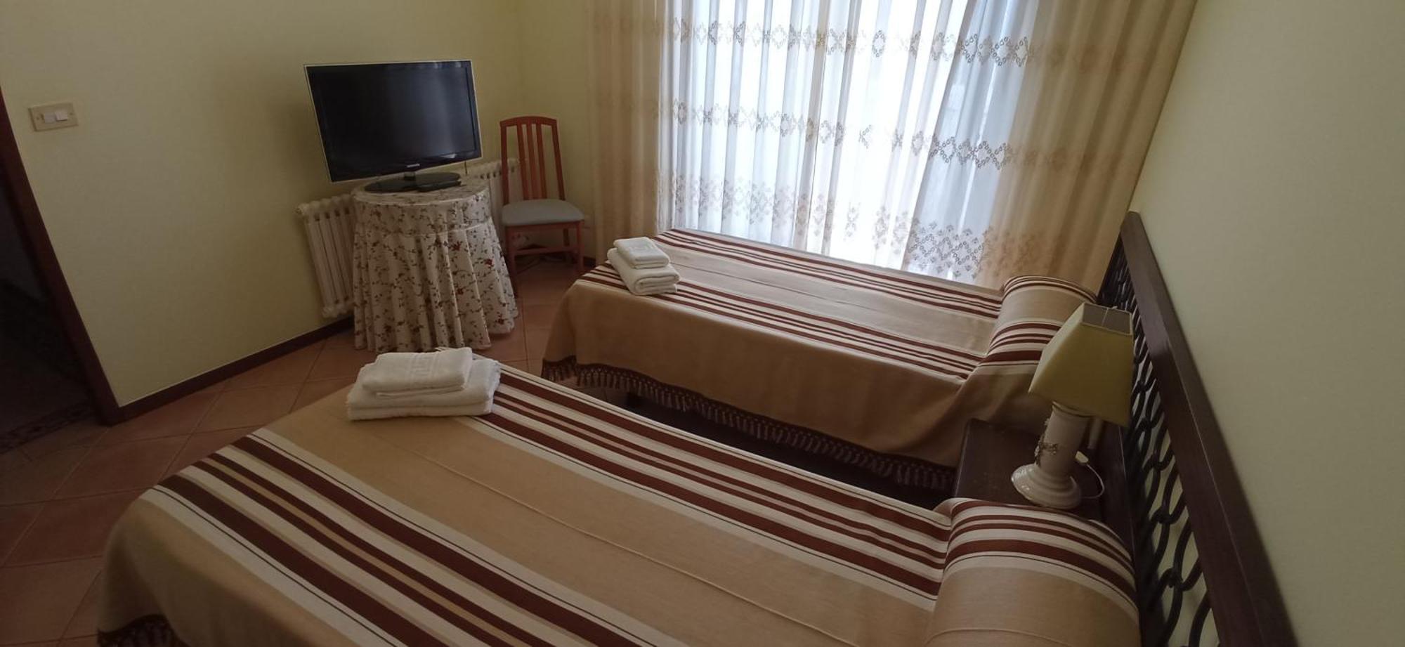Casa Independiente Para Grandes Grupos Y Familias Valeixe Εξωτερικό φωτογραφία